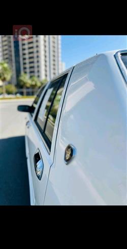 نیسان سیدریک